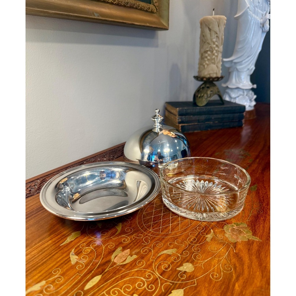 Vintage Silverplate Butter Dish with Glass Insert • Covered Butter Server - Picture 16 of 16
